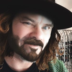 Meet your Posher, Steve